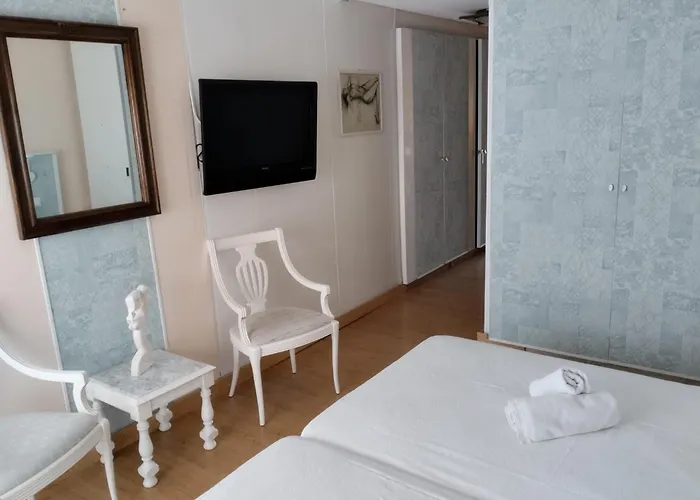 Edificio El Remo Vistas Al Mar Sun&beach * Торремолинос